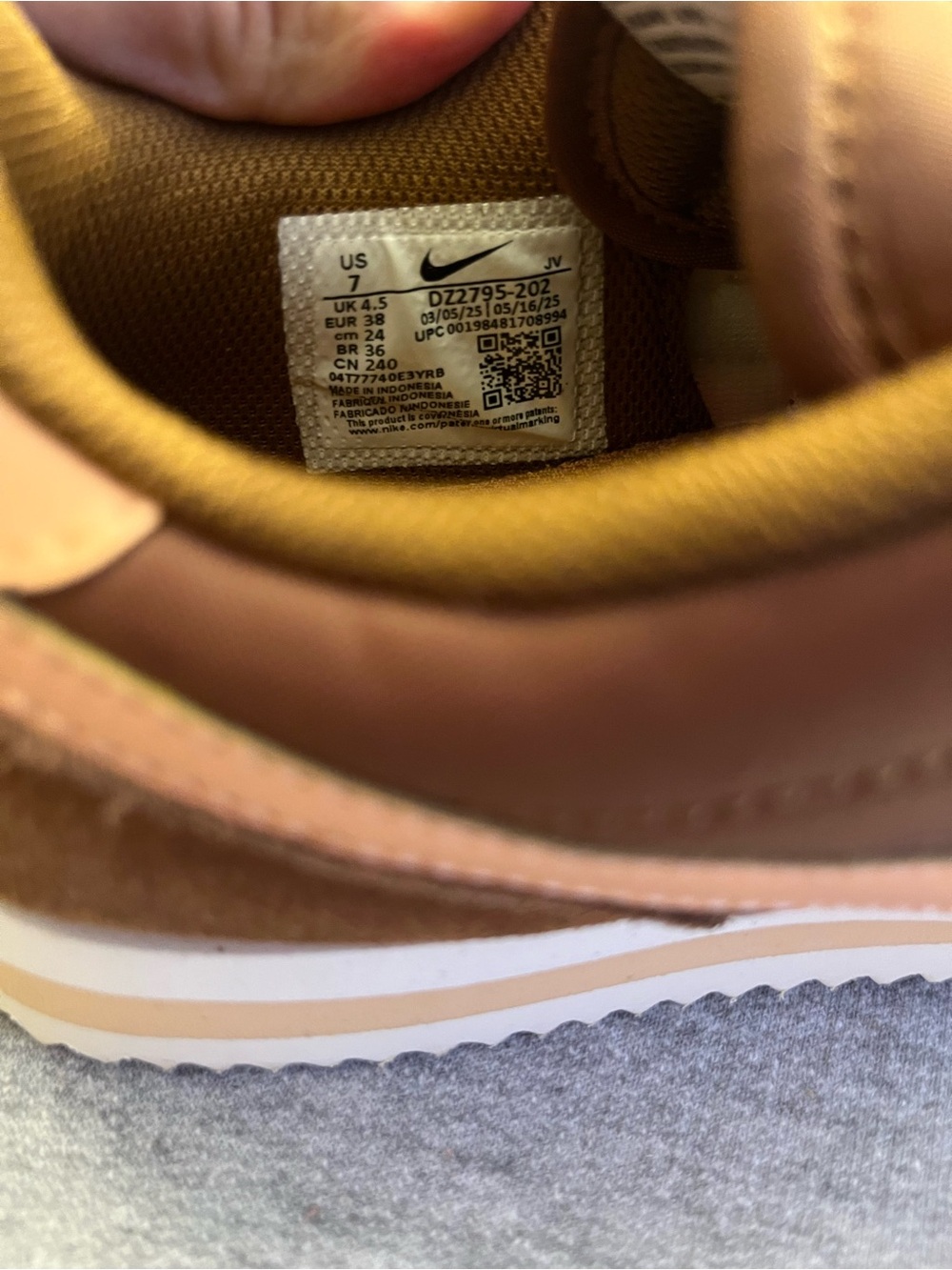 Nike Cortez Textile Sneaker British Tan Orange Chalk Women's Size 7 DZ2795-202 - Picture 10 of 11